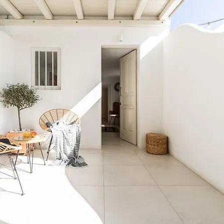 Haka Suites Mykonos Town Exterior photo